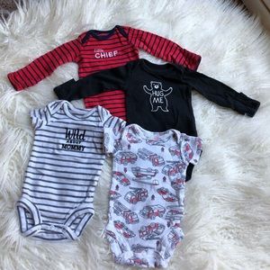 Carter’s Baby’s boys Preemie Size